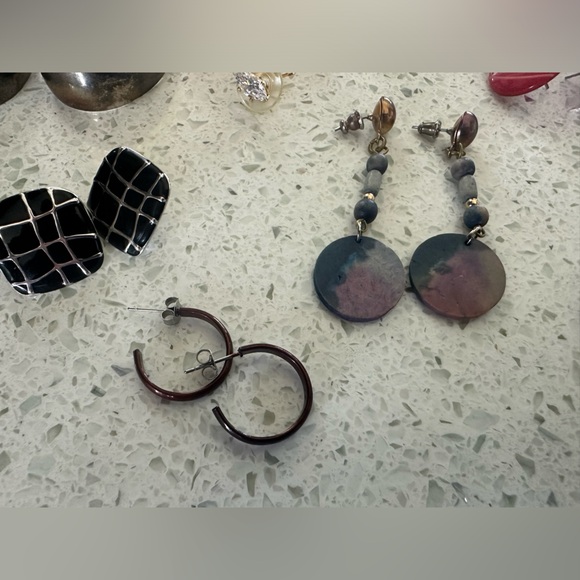 Lot of 15 vintage mid century earrings - Picture 4 of 15